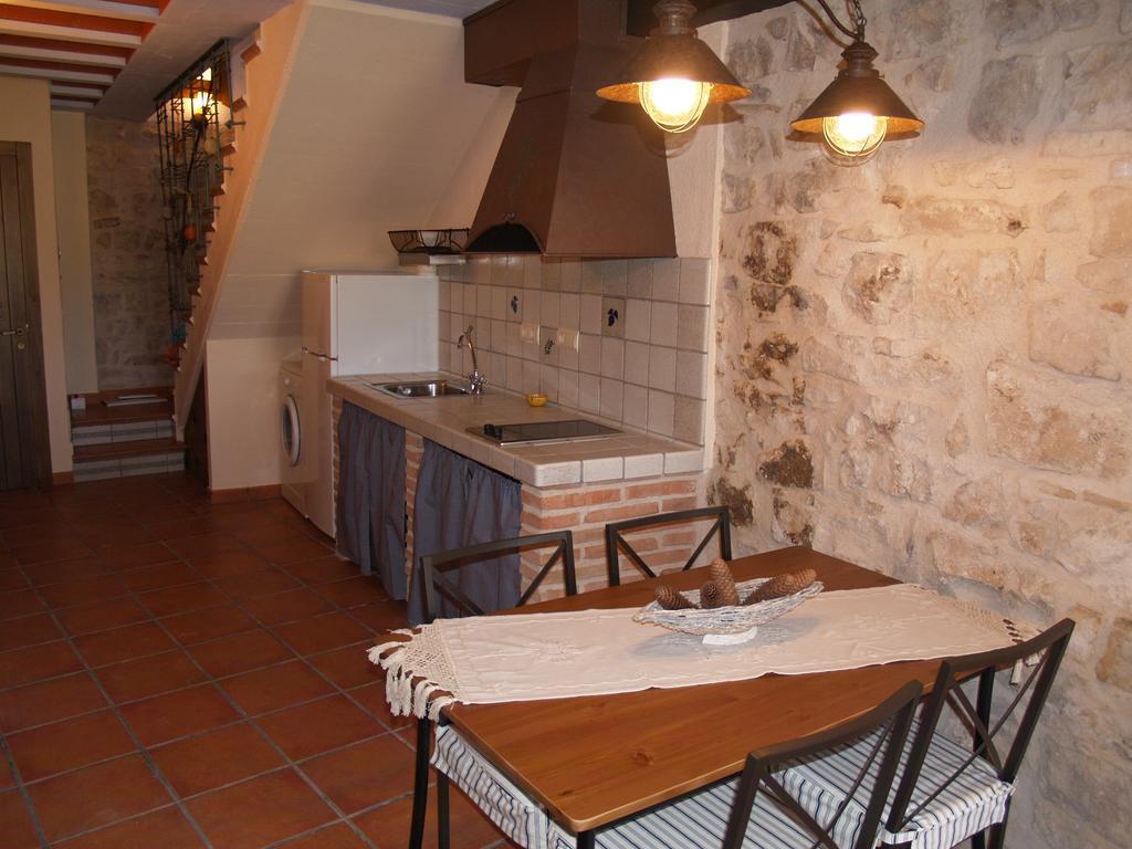 Ferienwohnung Casa Sole Villalba dels Arcs Zimmer foto